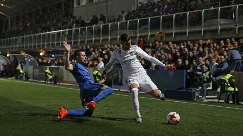 Teo Ernandess uzbrukumā Fernando Torresa vārdā nosauktajā stadionā
Foto: AP/Scanpix