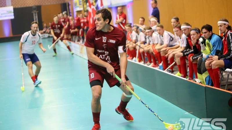 Pats pieredzējušakais mūsu izlases jaunajā modelī ir Atis Blinds
Foto: Ritvars Raits, floorball