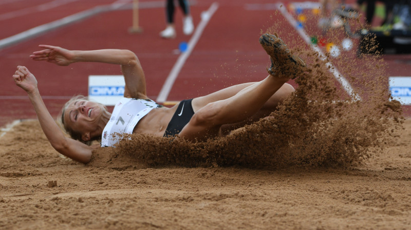 Lauma Grīva 
Foto: Romāns Kokšarovs, Sporta Avīze, f64