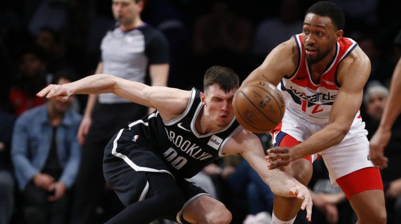 Rodions Kurucs spēlē pret Vašingtonu. Foto: USA TODAY Sports/Scanpix