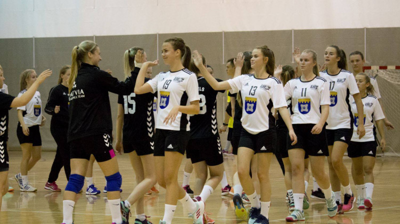 Latvijas U17 sieviešu handbola izlase. Foto: handball.lv