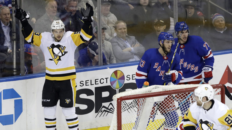 Teodors Bļugers svin vārtus pret "Rangers". Iespējams, Stenlija kausā pretī stāsies Ņujorkas otra komanda. Foto: AP/Scanpix