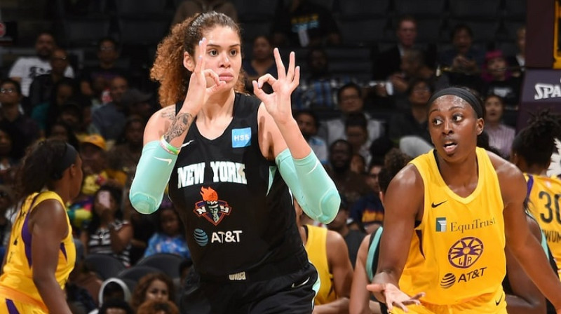 Amanda Zahui: 37 punkti pret trīskārtējām WNBA čempionēm "Sparks". Foto: WNBA