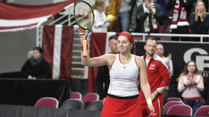 Aļona Ostapenko. Foto: Romāns Kokšarovs, f64