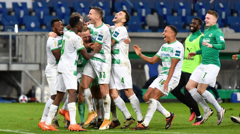 ''Greuther Furth'' priecājas par panākumu. Foto: Imago Images/Scanpix