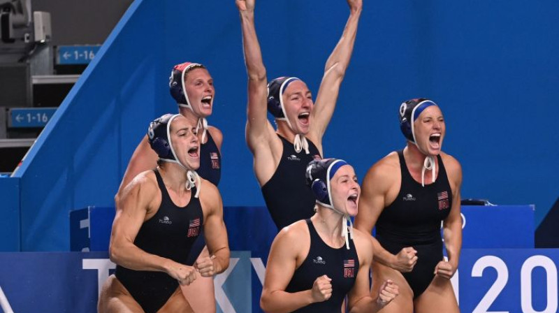 ASV ūdenspolo izlases spēlētājas. Foto: AFP/Scanpix