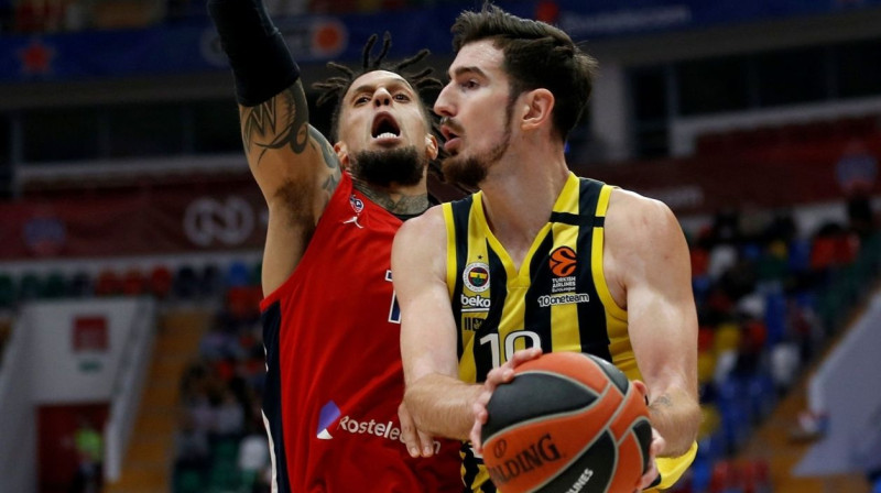 Nando De Kolo "Fenerbahce" kreklā. Foto: euroleague.net