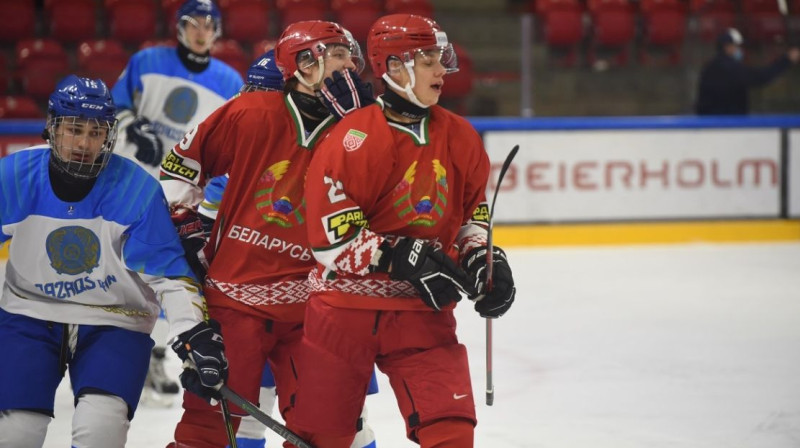 Baltkrievijas U20 izlases hokejists Jegors Čezganovs (Nr. 22). Foto: hockey.by