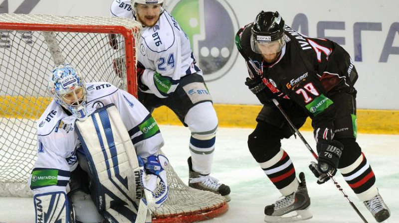 Dmitrijs Pestunovs (nr.24) Maskavas ''Dynamo'' sastāvā. Foto: TASS/Scanpix