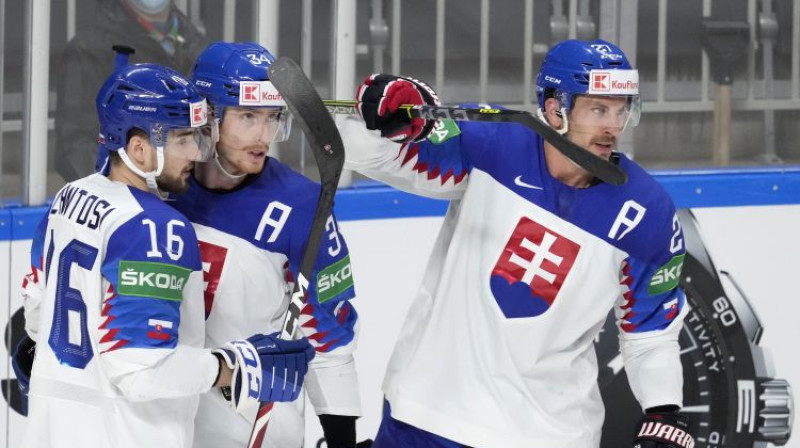 Peters Cehlarīks Slovākijas izlases sastāvā 2021. gada PČ Rīgā. Foto: REUTERS/Ints Kalnins/Scanpix