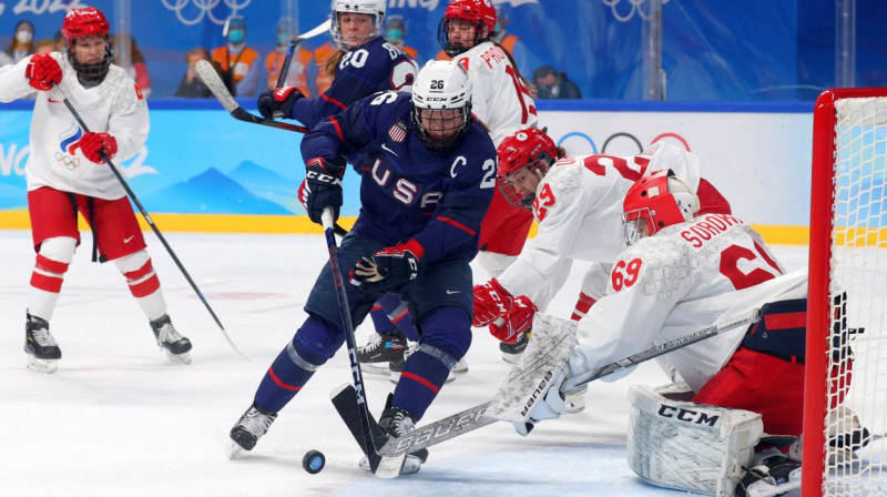 ASV izlases kapteine Kendala Koina-Skofīlda uzbrukumā vārtiem. Foto: Brian Snyder//Reuters/Scanpix