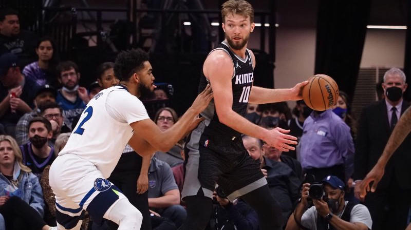 Kārls Entonijs Taunss un Domants Sabonis. Foto:USA Sports Today/Scanpix