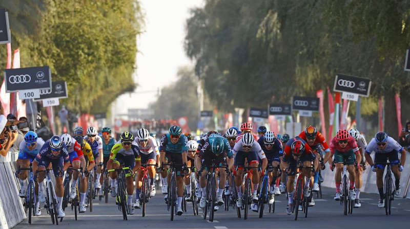 Emīls Liepiņš cīņā ar pasaules sprinta superzvaigznēm
Foto: Trek - Segafredo