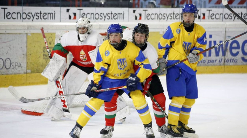 Ungārija pret Ukrainu. Foto: IIHF