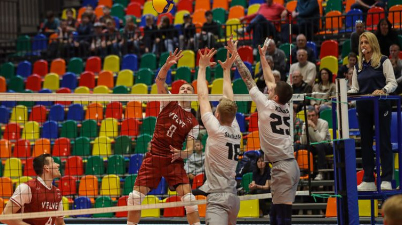 Kristaps Šmits uzbrukumā. Foto: CEV.eu