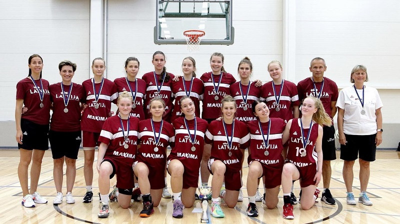 Latvijas U16 izlases kandidātes 2022. gada 7. augustā Tallinā. Foto: Basket.ee