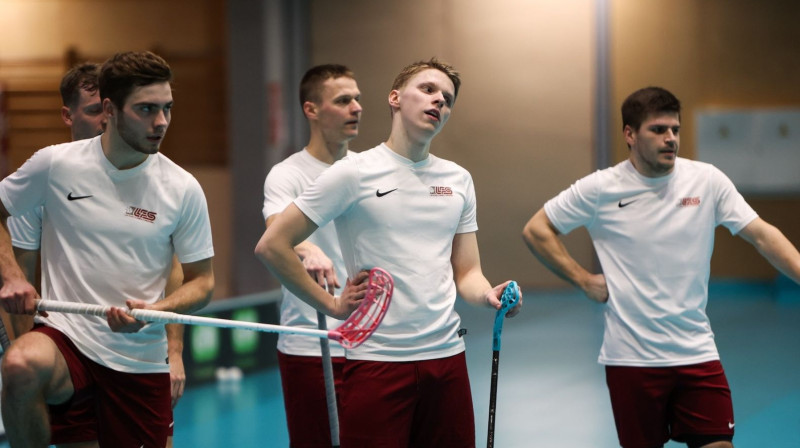 Latvijas izlases dalībnieki, foto: Floorball.lv