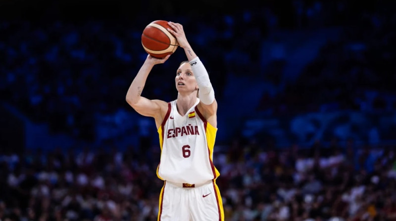 Laura Hila: uzvaras punkti pret Puertoriko basketbolistēm. Foto: FIBA