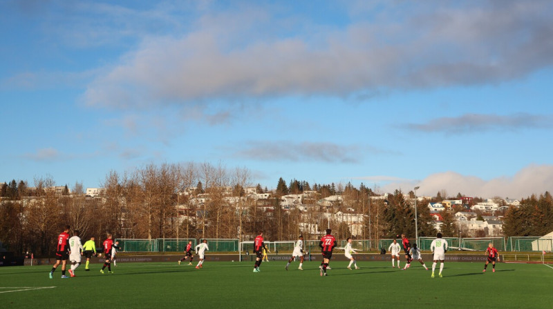 Reikjavīkas "Víkingur" un Briges "Cercle" spēle UEFA Eiropas Konferences līgas pamatturnīrā.
Foto: Panoramic/Zumapress.com/Scanpix