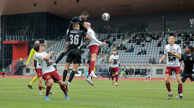 Mirklis no "Valmieras" un "Jelgavas" spēles. Foto: Jānis Līgats/Valmiera FC