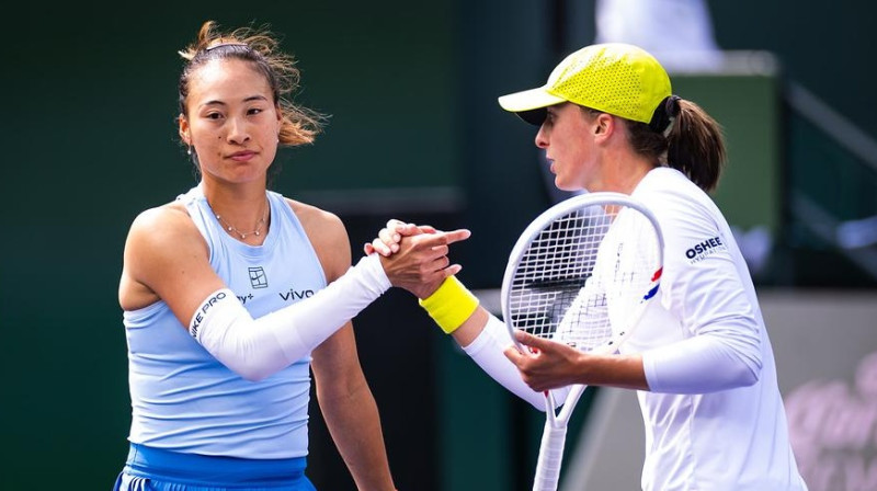 Cjiņveņa Džena un Iga Švjonteka. Foto: Jimmie48 / WTA