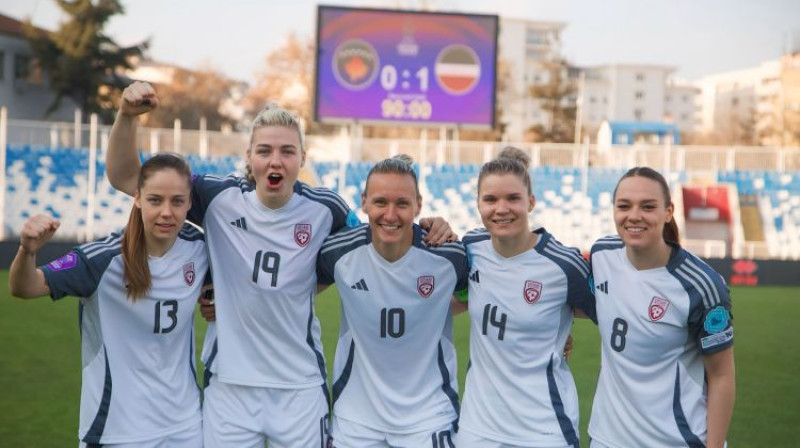 Latvietes Kosovā. Foto: LFF