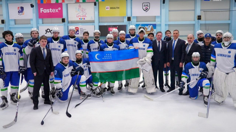 Uzbekistānas hokeja valstsvienība. Foto: UzHockey