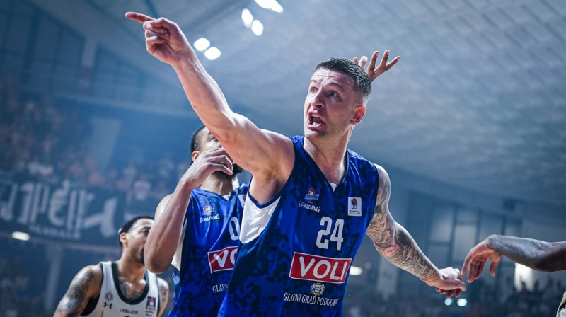 Podgoricas "Budućnost" centra spēlētājs Alens Omičs. Foto: Dragana Stjepanović/ABA League