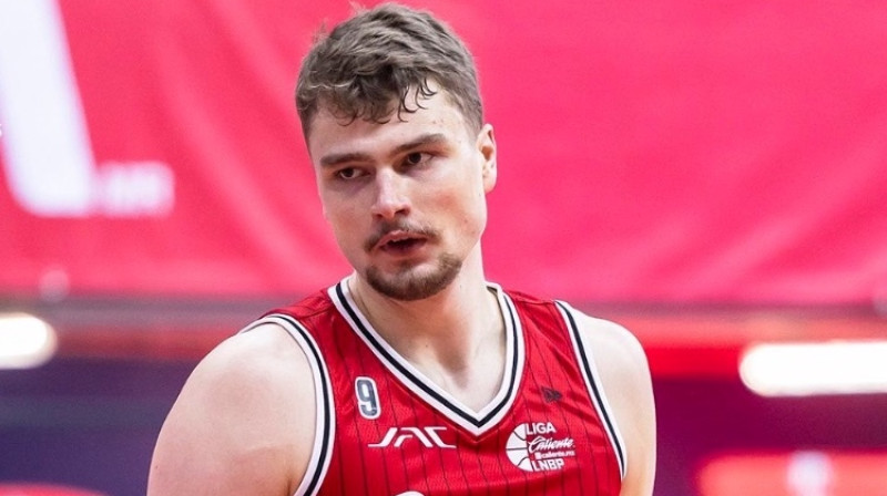 Krišs Helmanis. Foto: Diablos Rojos Básquetbol