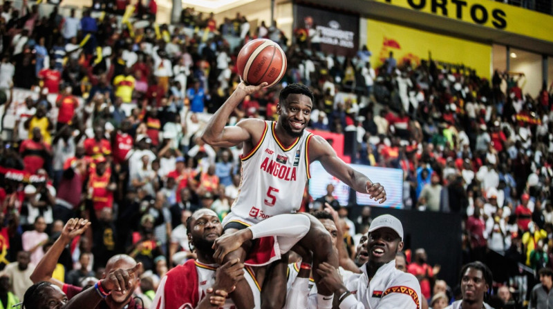 Angolas valstsvienības saspēles vadītājs Šilds Dundau pēc 30 punktu spēles Āfrikas meistarsacīkšu ceturtdaļfinālā. Foto: FIBA