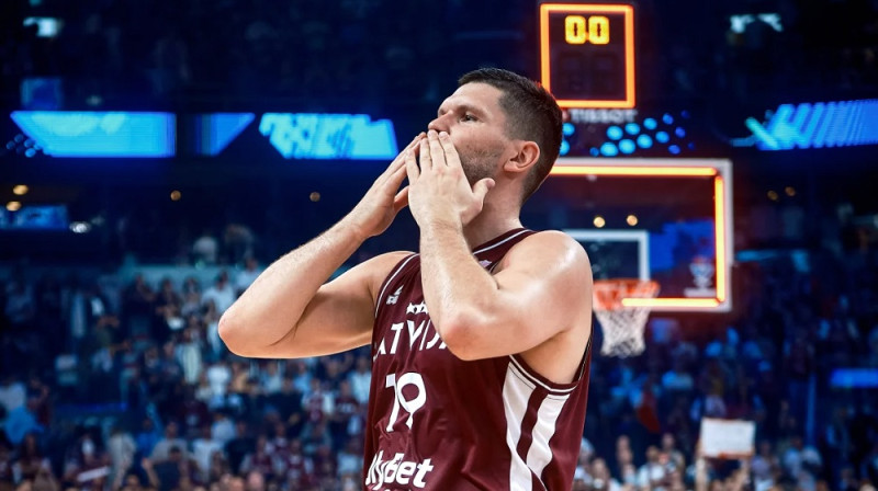 Rihards Lomažs 2025. gada 1. septembrī. Foto: FIBA