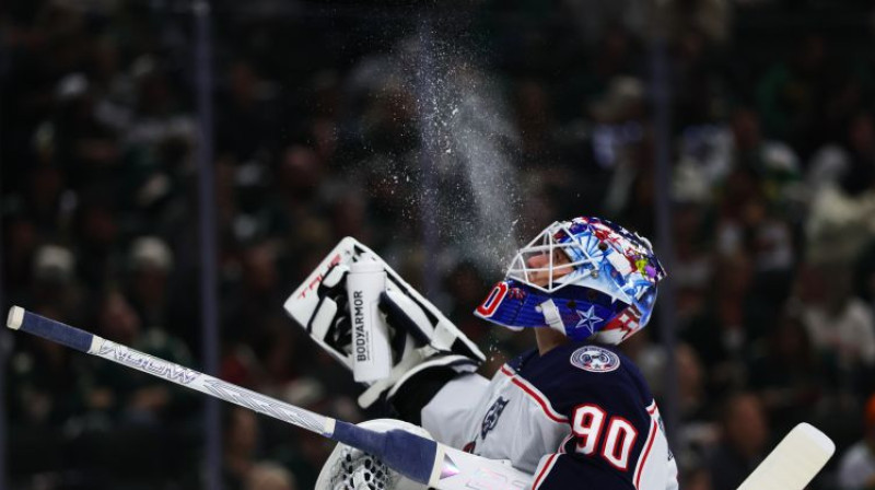 Elvis Merzļikins. Foto: AP/Scanpix