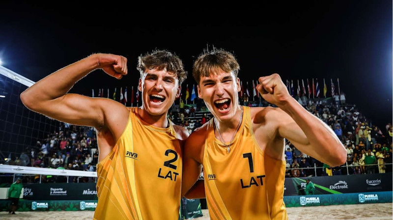 Kristians Fokerots un Gustavs Auziņš. Foto: volleyballworld.com