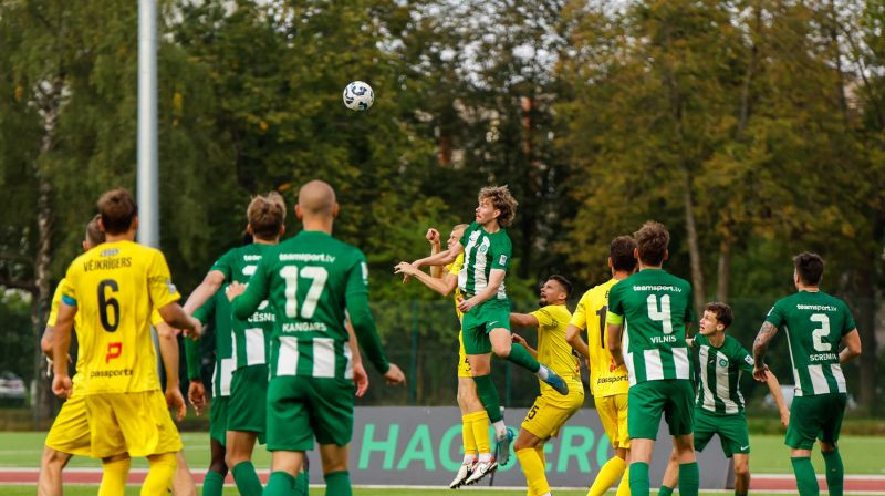 "Metta" un "Super Nova" šobrīd ir Virslīgas divās pēdējās pozīcijās, kas pēc pašreizējā reglamenta nozīmētu attiecīgi izkrišanu un pārspēles. Foto: Super Nova