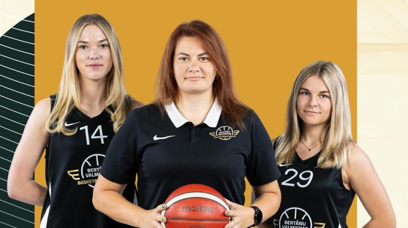 Sindija Gabrāne, Madara Krauze un Annija Krēsliņa. Foto: LBS