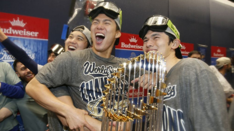 "Dodgers" beisbolisti pēc triumfa Pasaules sērijā Foto: RC/Scanpix