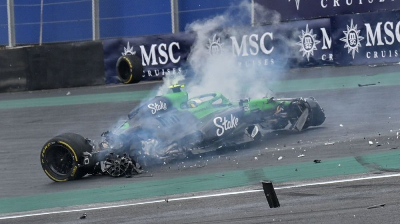 Gabriels Bortoleto pēc avārijas. Foto: Motorsport.com