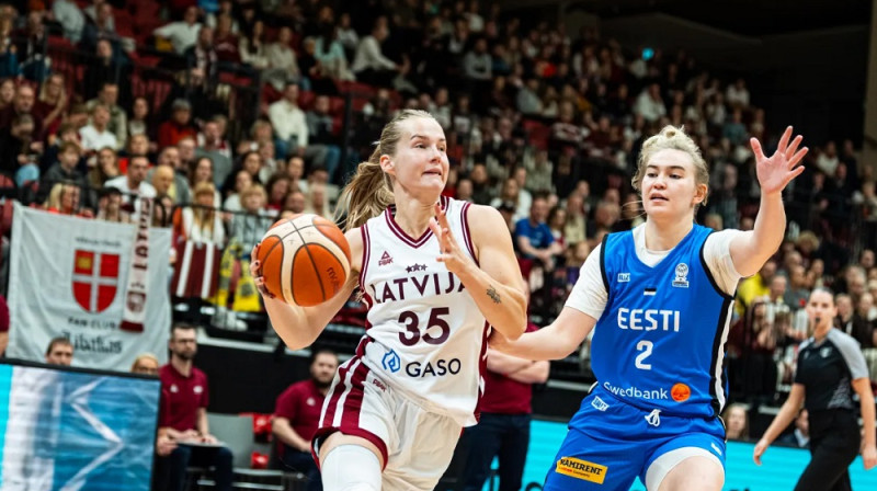 Kate Vilka un Anna Grēta Asi 2025. gada 18. novembrī. Foto: Mikus Kļaviņš