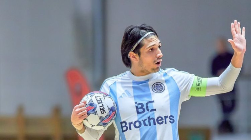 Rīdzinieku kapteinis Dilans Vargass. Foto: Igors Timofejevs/Riga Futsal Club