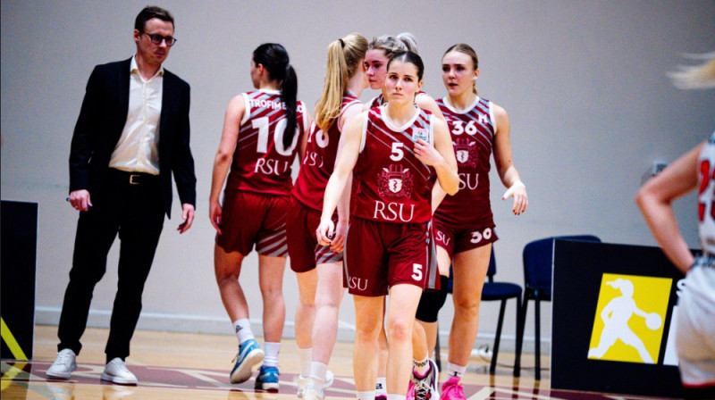 Una Šteinharde un RSU basketbolistes. Foto: Kamile Linkevičiūte