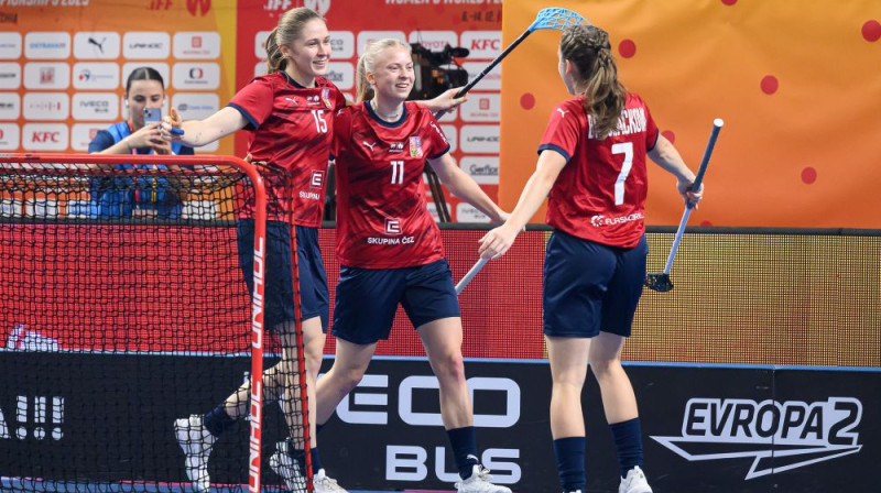 Karolina Klubalova (#11) spēlē pret Dāniju izcēlās ar pieciem rezultativitātes punktiem, foto: Barbora Reichova, IFF