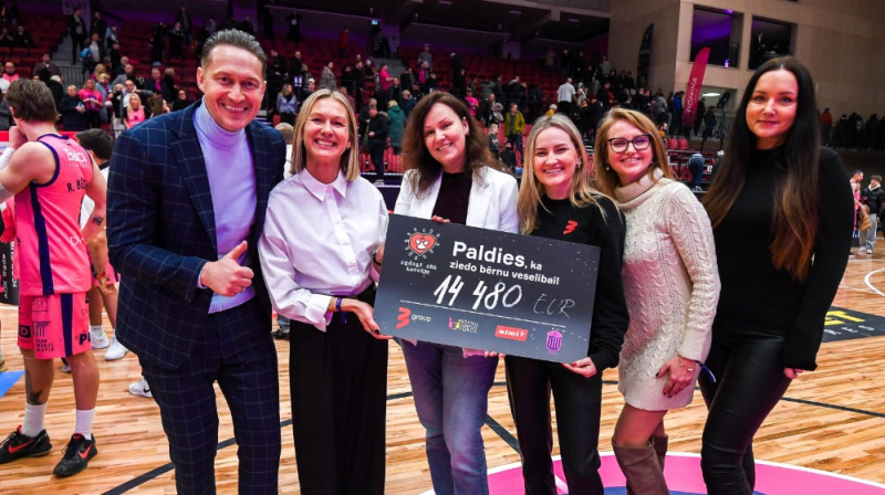Publicitātes foto
