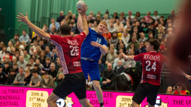 Mirklis Lielbritānijas un Latvijas valstsvienību cīņā Notingemā. Foto: John Cornish/British Handball