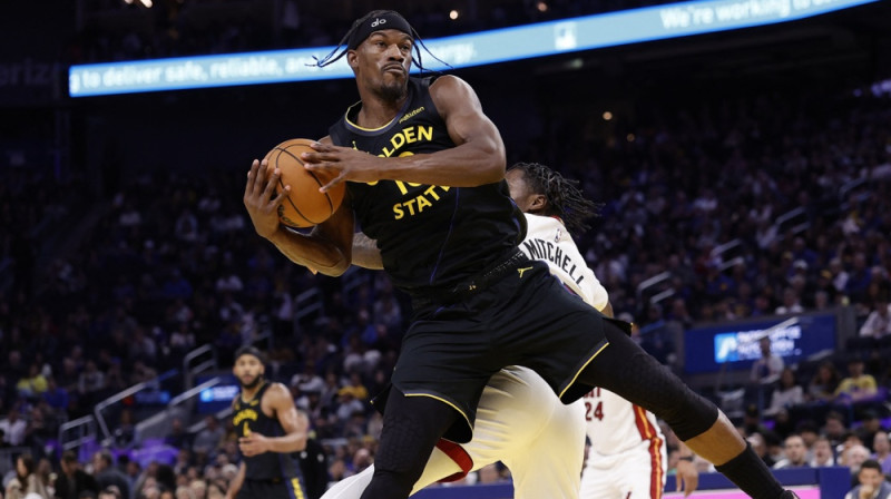 Džimijs Batlers mirkli pirms savainojuma. Foto: Reuters/Scanpix