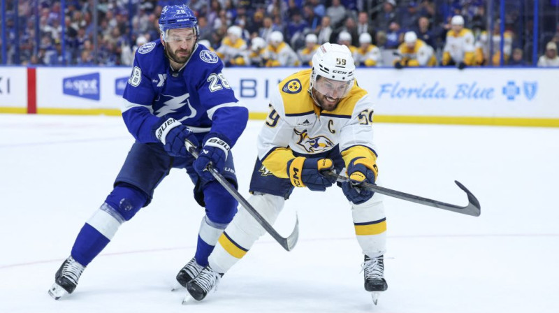 Zemgus Girgensons pret Nešvilu. Foto. AP. Scanpix