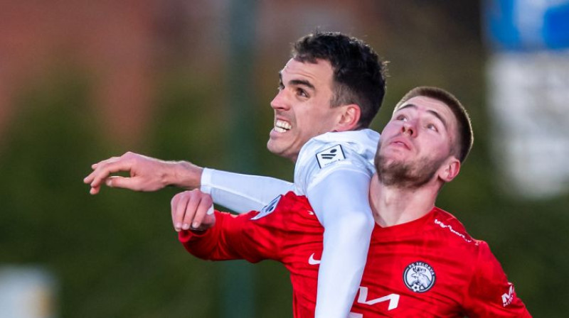 Darko Lemajičs pret Maksimu Semeško. Foto: Sanita Sparāne/RFS