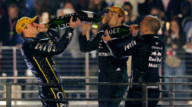 2025. gada Lasvegasas lielās balvas izcīņā triumfēja Makss Verstapens. Foto: Daniel Cole/Reuters/Scanpix