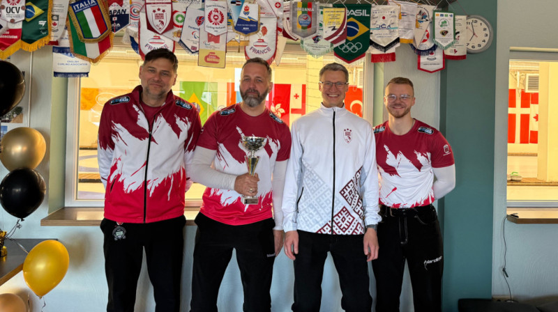 No kreisās: Arnis Veidemanis, Rihards Jeske, Jānis Klīve, Roberts Reinis Buncis
Foto: LKA