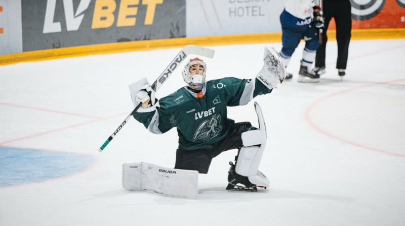 Mihaels Valenta Foto: Liepājas Hokeja komanda