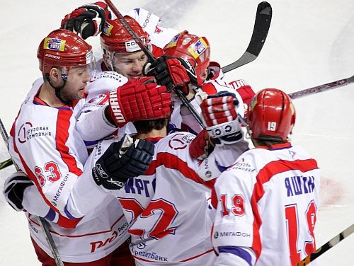 "Lokomotiv" iekļūst KHL finālā